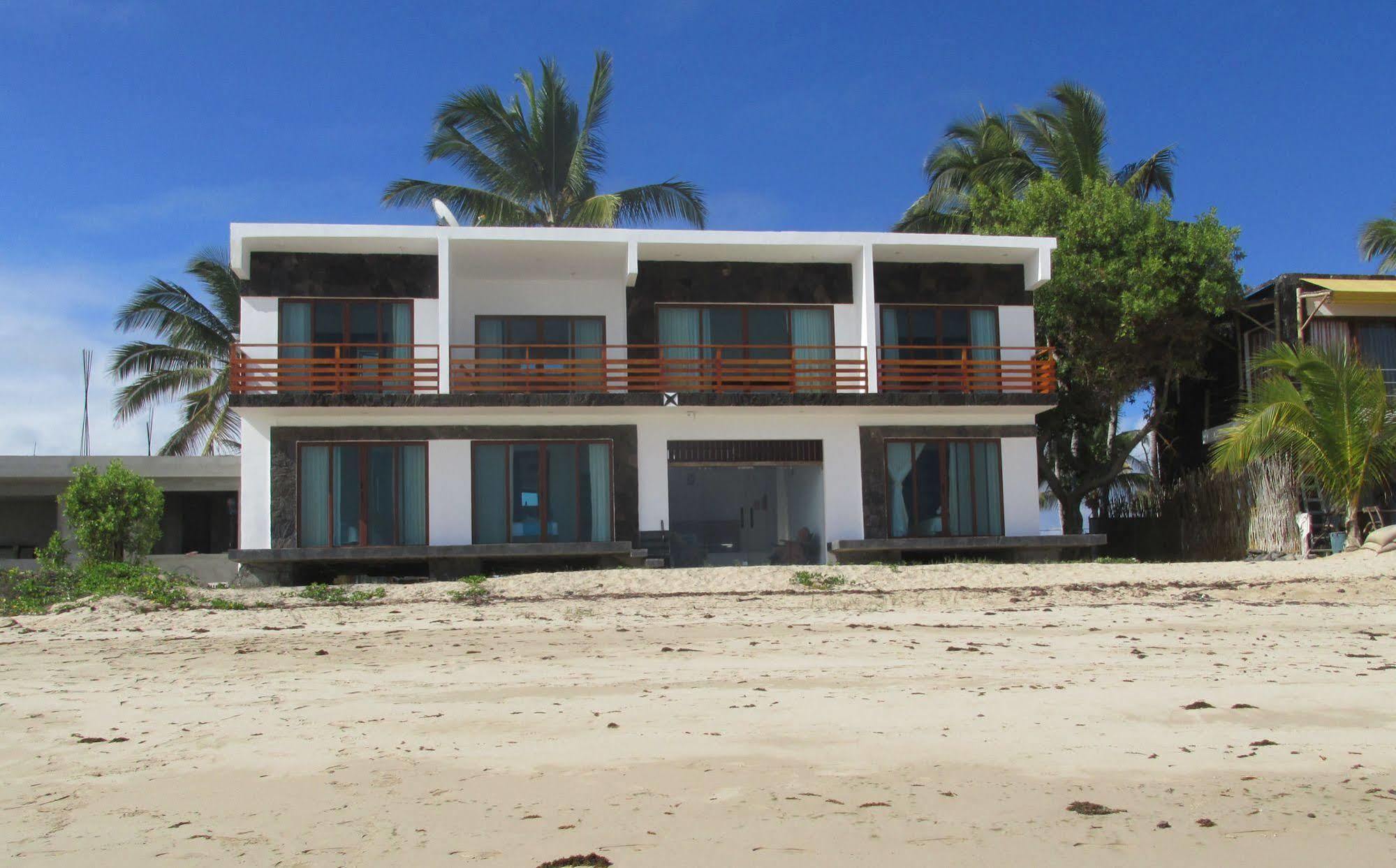 Cormorant Beach House Puerto Villamil Extérieur photo